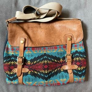 Pendleton Messenger Bag